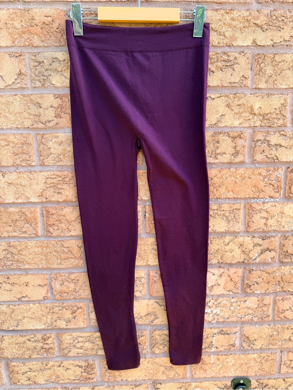 10/$25 • Lily Morgan Deep Plum Fleece Lined Leggings